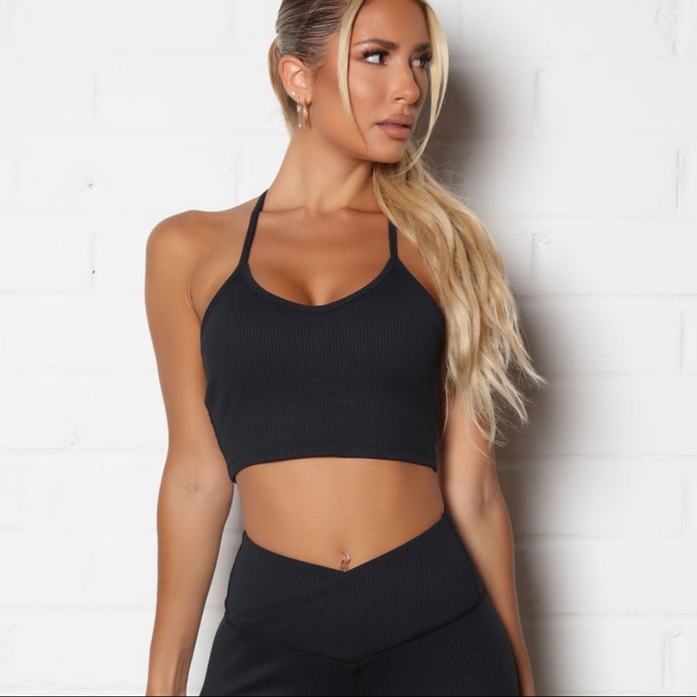 Fashion Nova Sport Ribbed Sports Bra